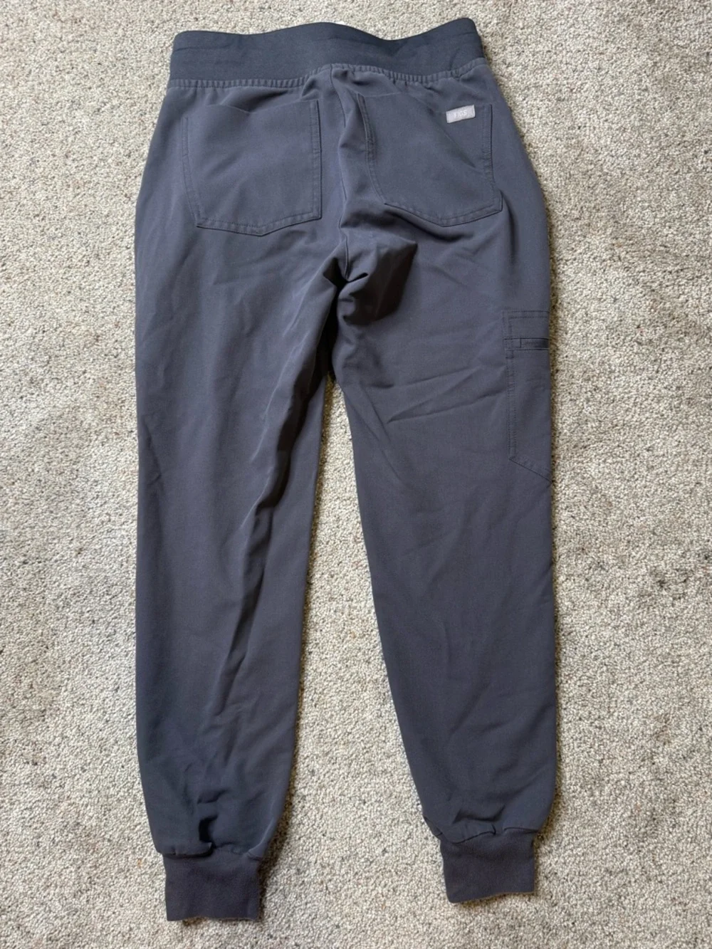 Figs Technical Collection Joggers in Charcoal - Picture 3 of 3